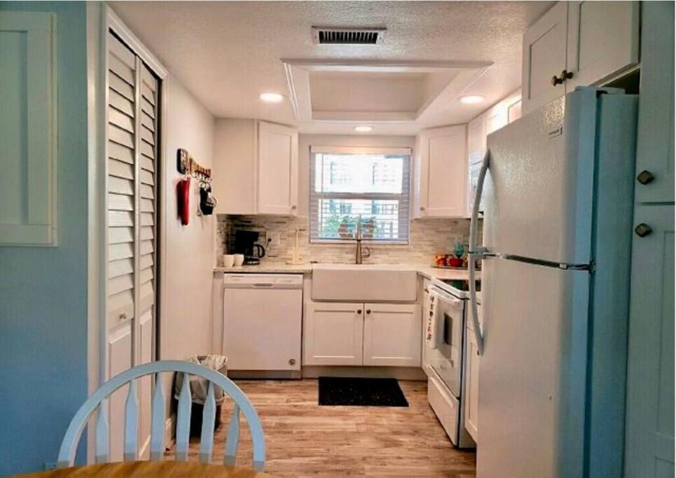 Condo By The Sea! Cocoa Beach Buitenkant foto